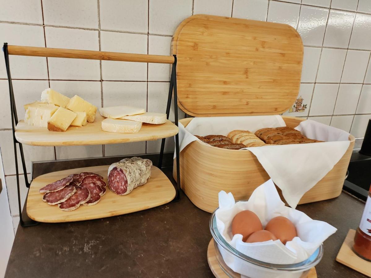 Maeva Guesthouse Пуэньяго Экстерьер фото